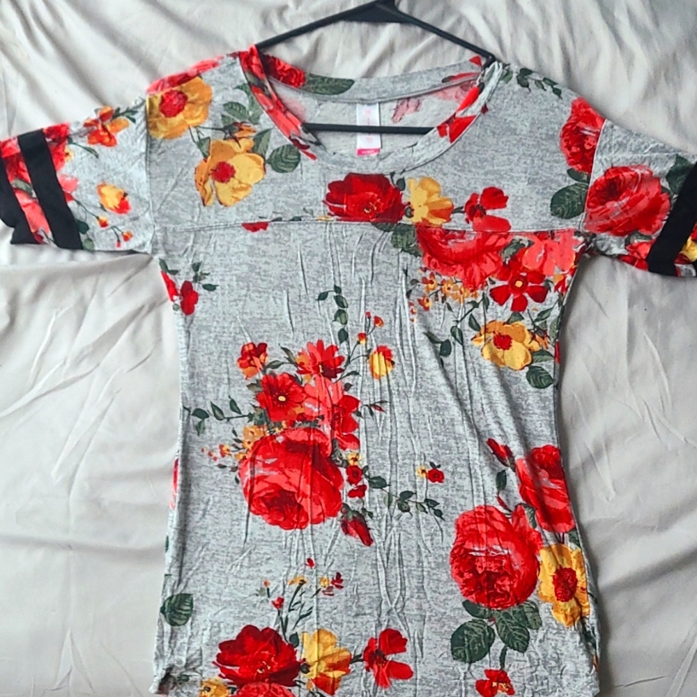 Flower Shirt, X-Small, No Boundaries